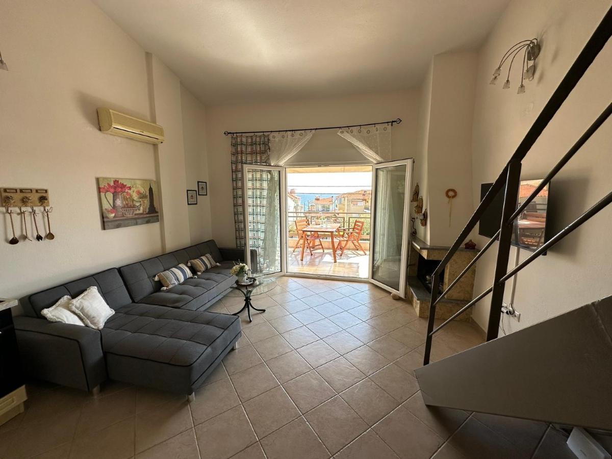 Cozy 2br In Mola Kaliva With Sea View Apartment